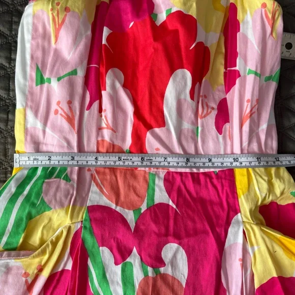 Lilly Pulitzer Summer Dress - Picture 5 of 14